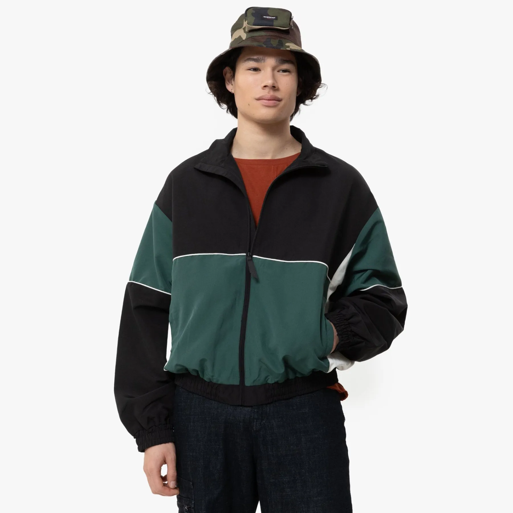 BUKHAT-Eastpak Online