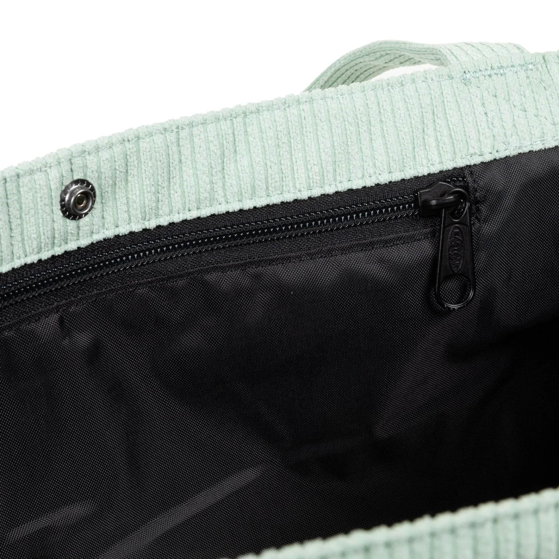 CHARLIE-Eastpak Hot
