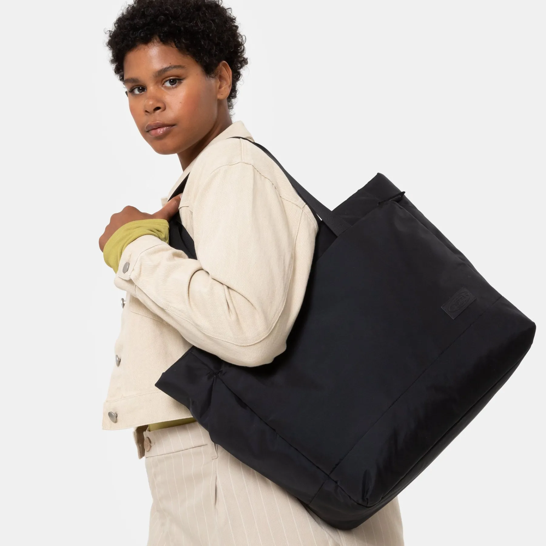 CNNCT F SATCH-Eastpak New