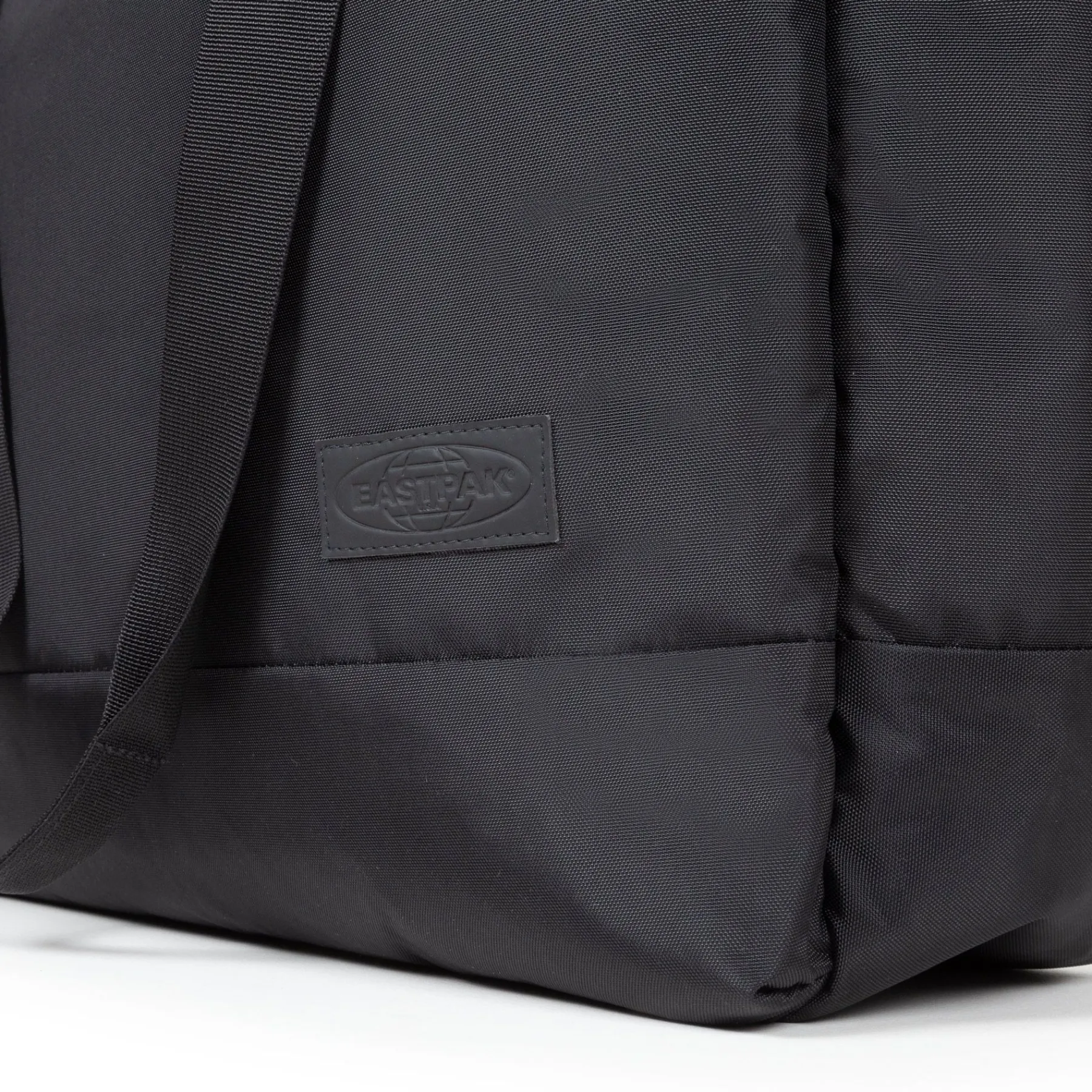 CNNCT F SATCH-Eastpak New