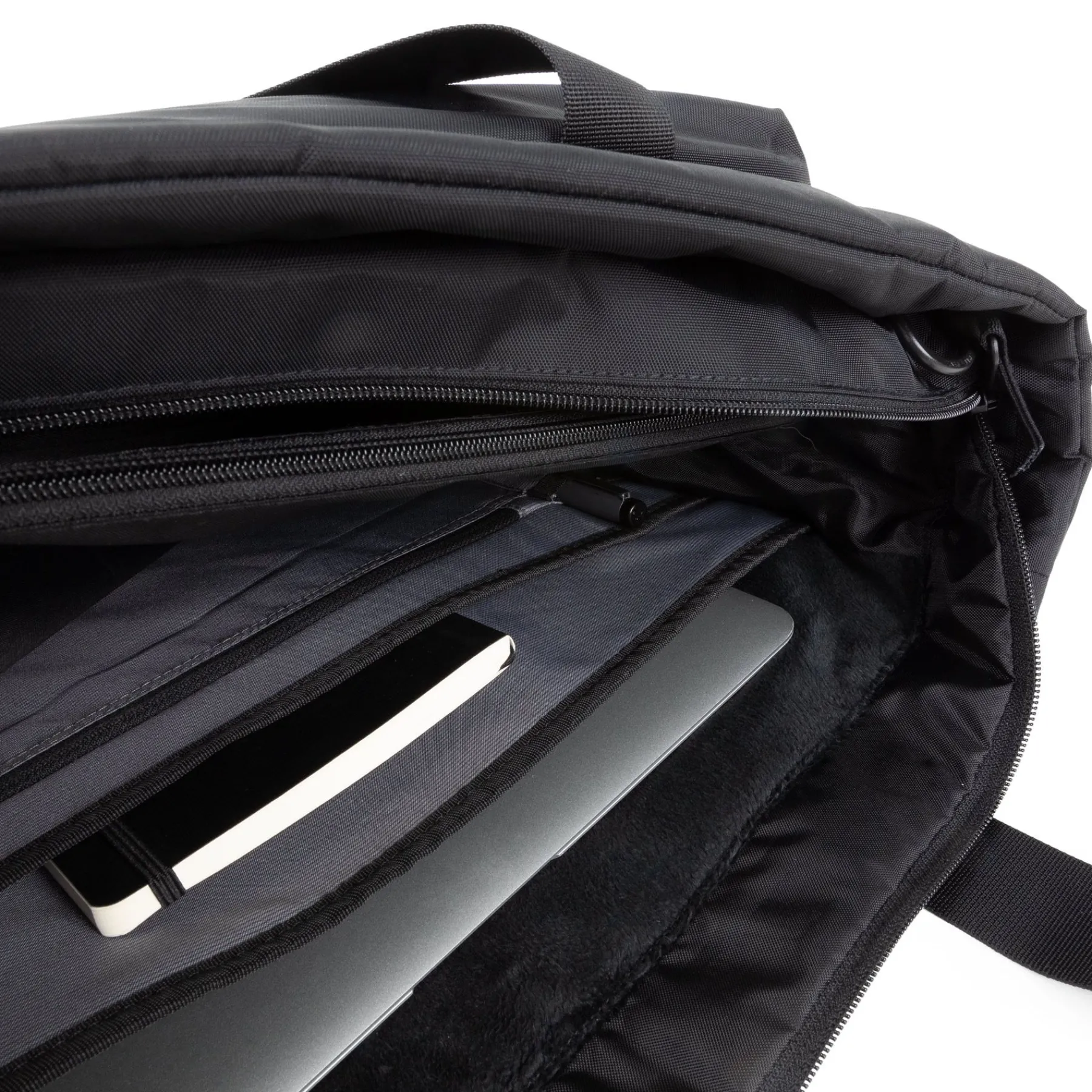 CNNCT F SATCH-Eastpak New