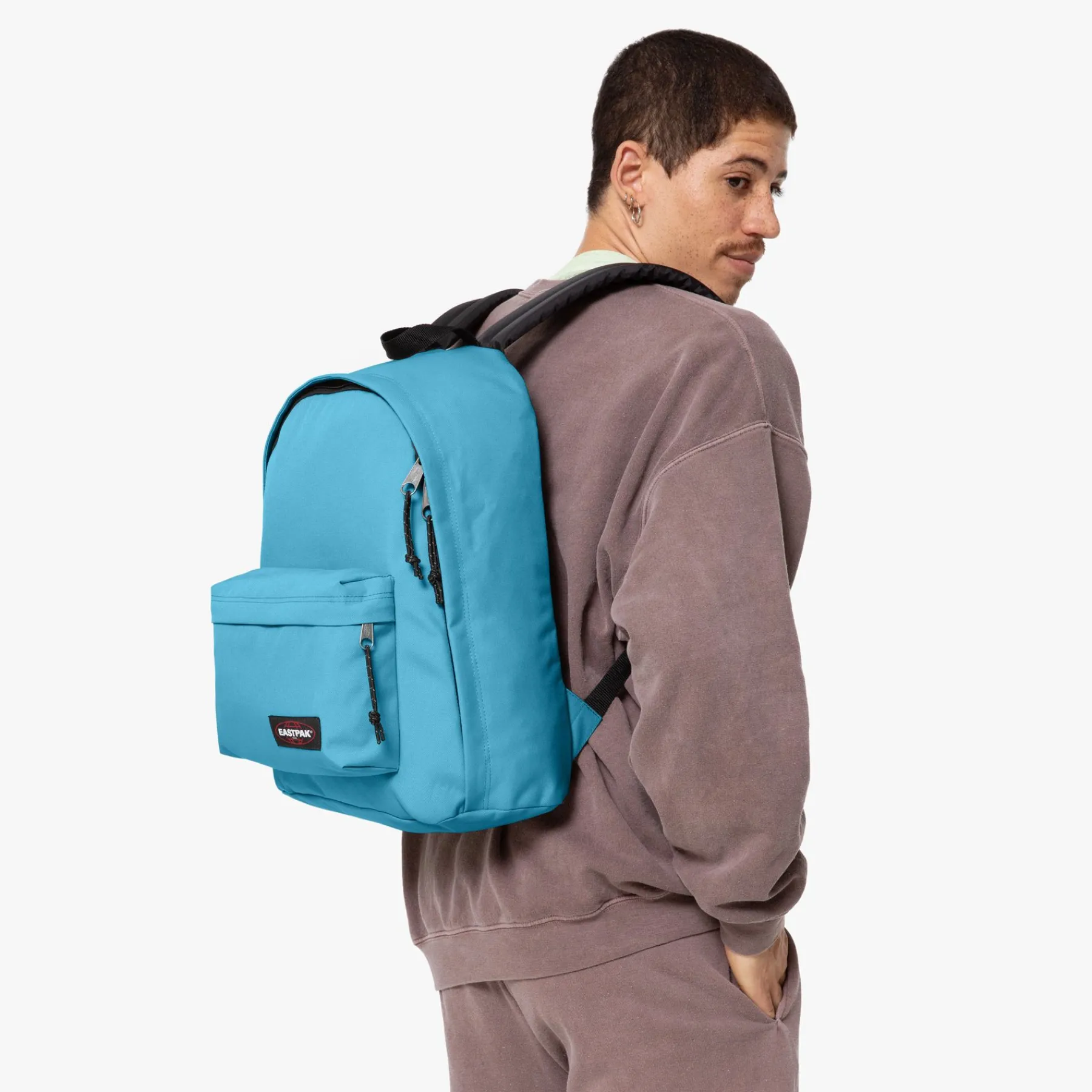 OUT OF OFFICE-Eastpak Sale