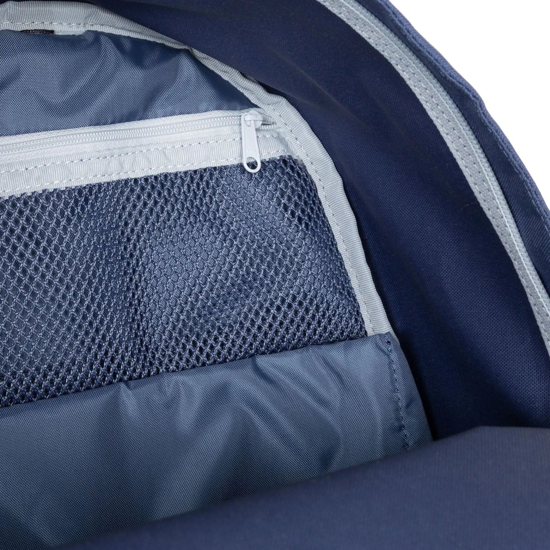OUT OF OFFICE-Eastpak Fashion