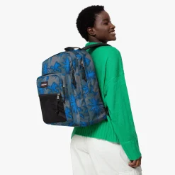 PINNACLE-Eastpak Sale