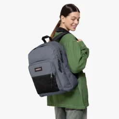 PINNACLE-Eastpak Clearance