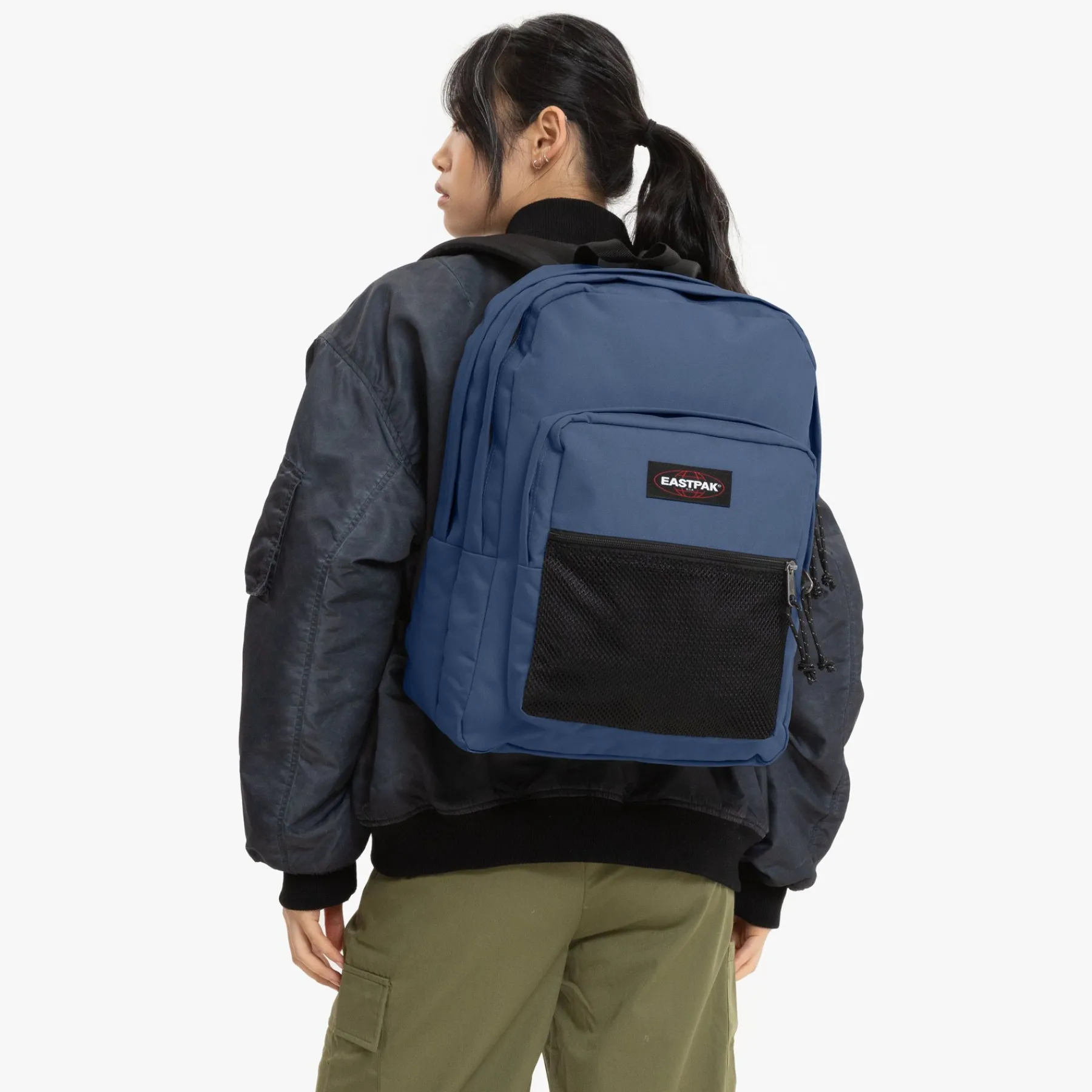 PINNACLE-Eastpak Sale